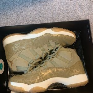 Jordan 11 Retro Olive
